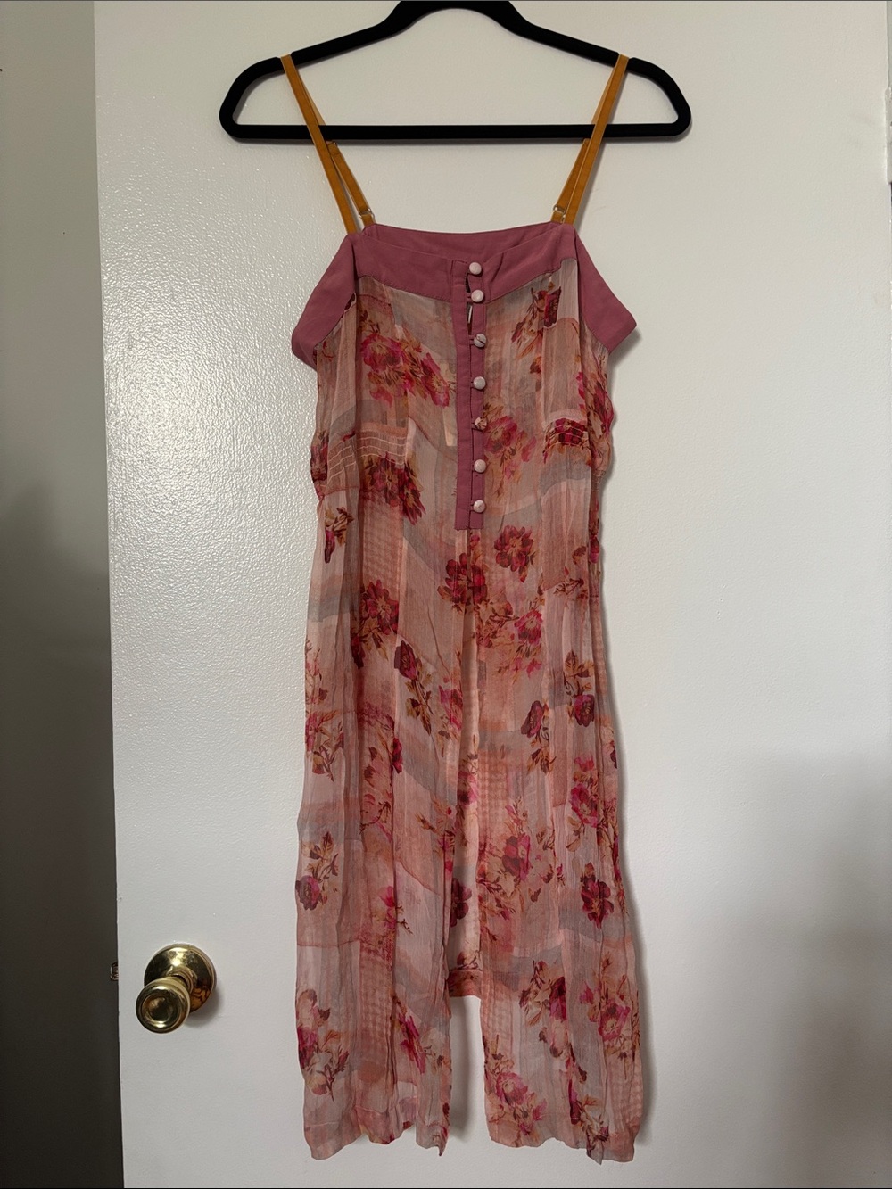 Anthropologie top size 6 medium